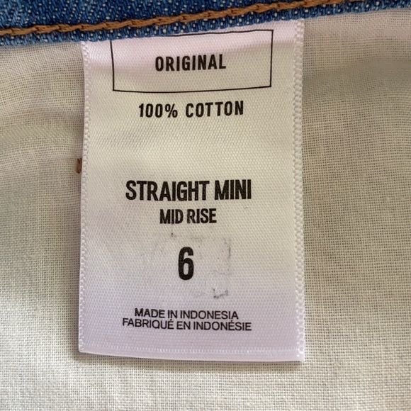 EXPRESS distressed jean mini skirt w/beading NWOT - Picture 6 of 7